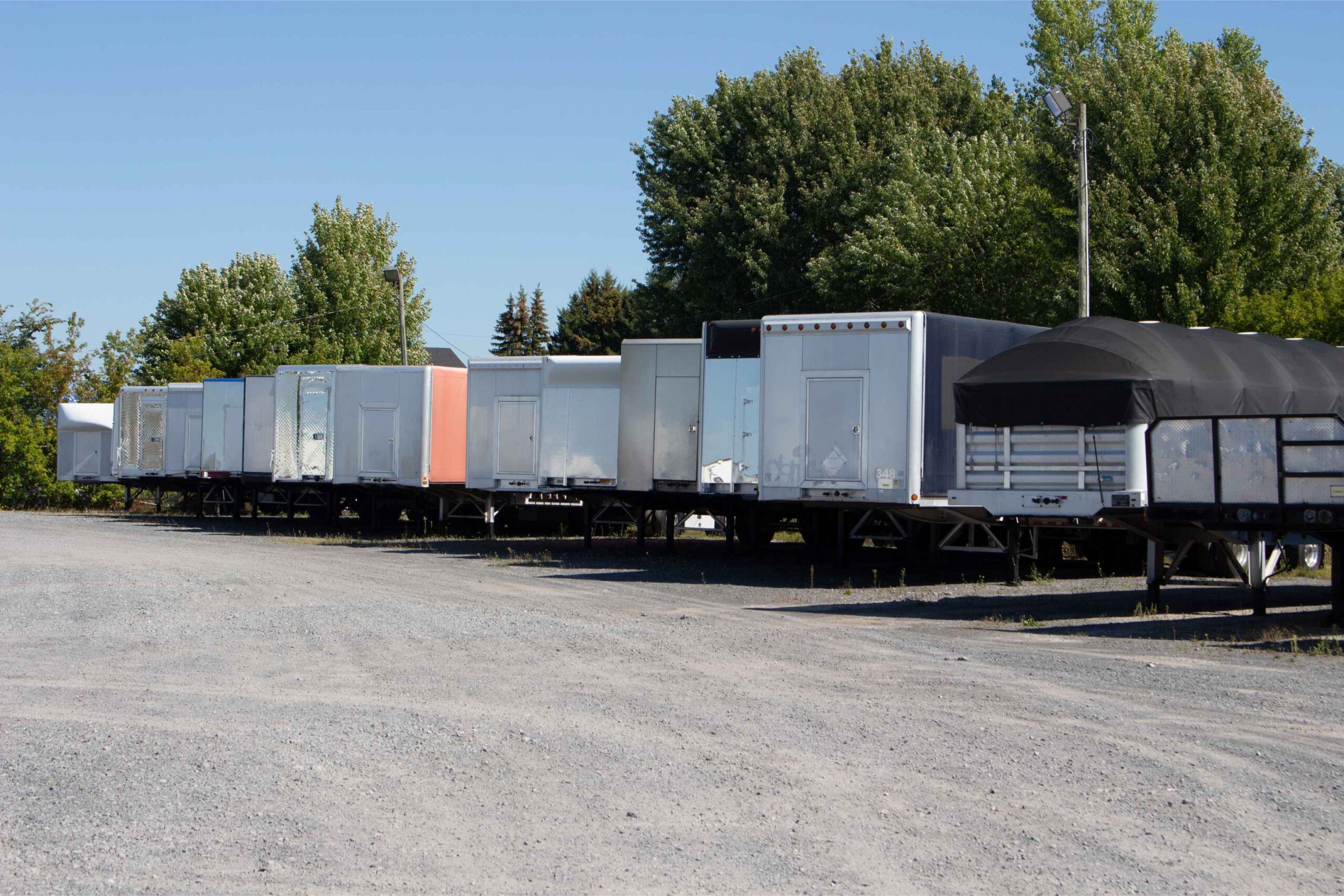 Popular trailer brands on the Canadian market